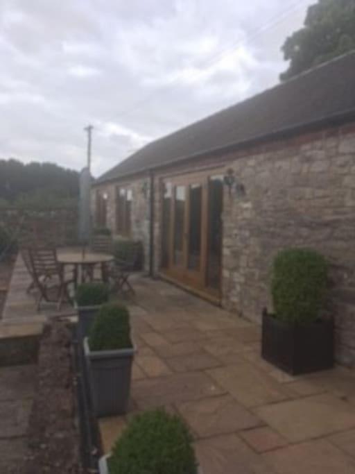 뉴포트 Courtside Barn, Lynn, Newport 빌라 외부 사진